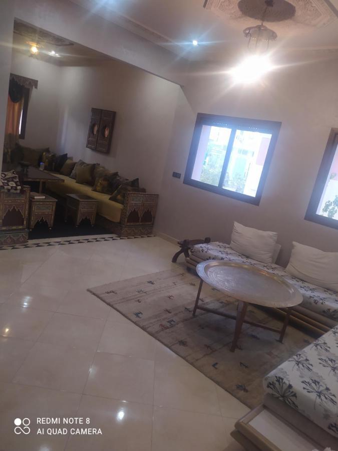 Appartamento Duplex Pour Famille Seulement Fez Esterno foto